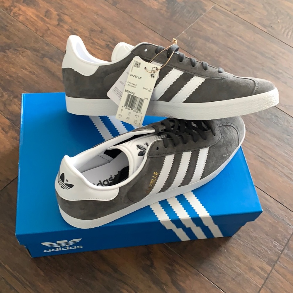 Never worn Adidas Gazelles Men’s size 10 1/2 (US) - Grey Suede with white soles